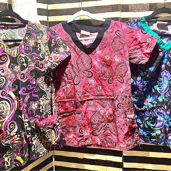 UA Scrub Tops - Picture 1 of 7